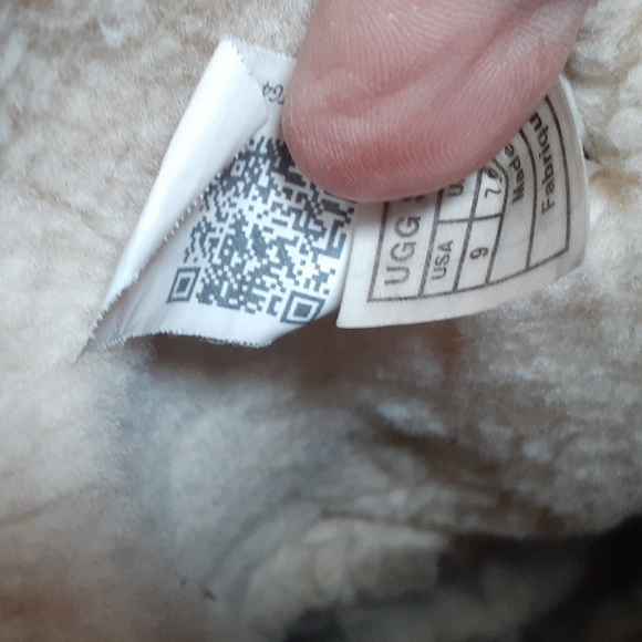 UGG BOOTS LEATHER - Picture 12 of 13